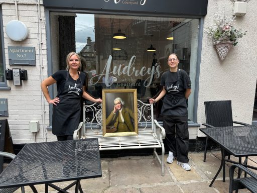 COMMUNITY | Jedediah visits Audrey's Cafe